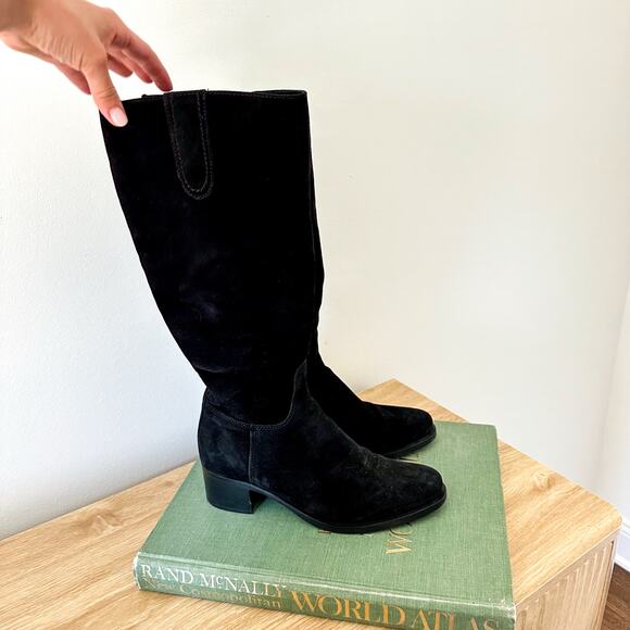 La Canadienne Suede Block Heels Pull On Boots Black 8.5 - Picture 2 of 9